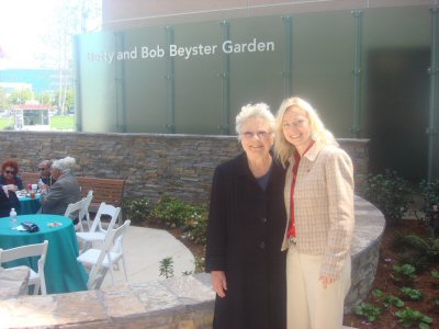 Betty Beyster (left) and Mindy Pawinski at the Betty and Bob Beyster Garden